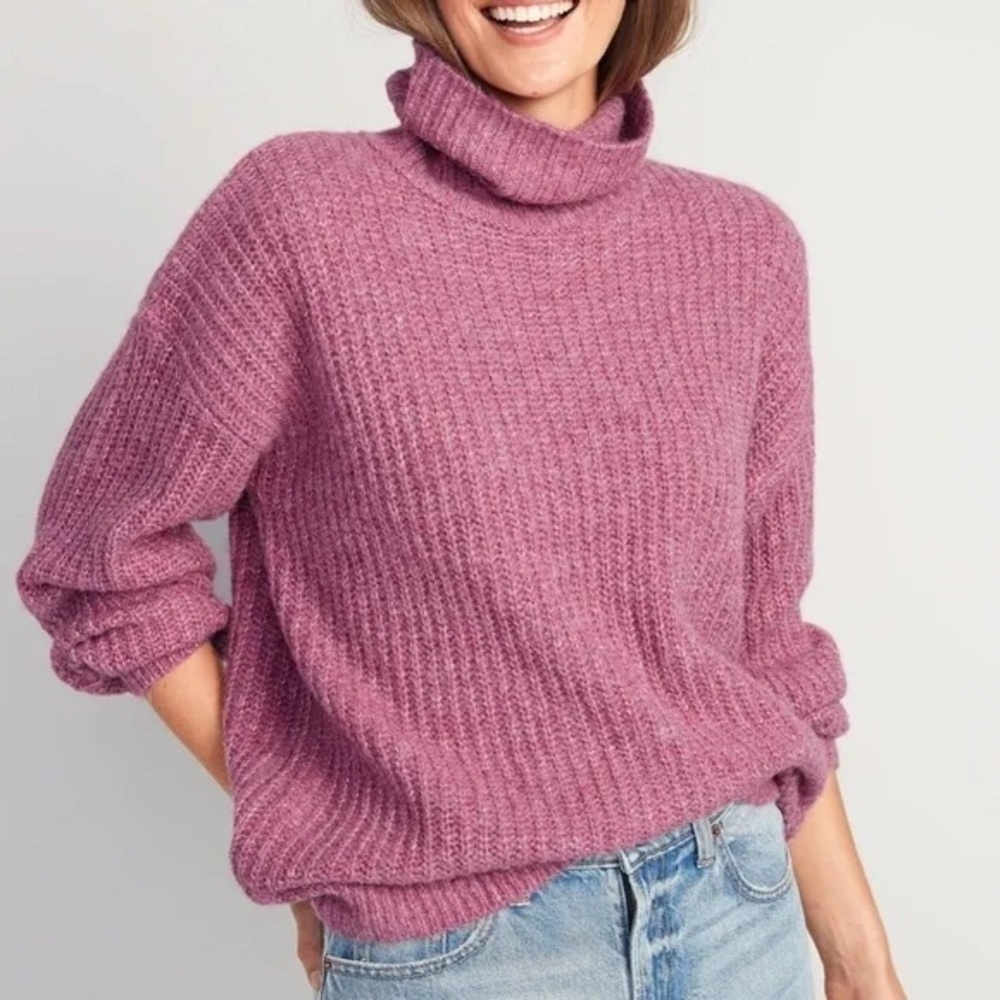 Old Navy Shaker-Stitch Tunic-Length Turtleneck Sweater